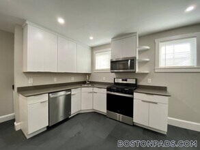 Building Photo - 23 Elmer St