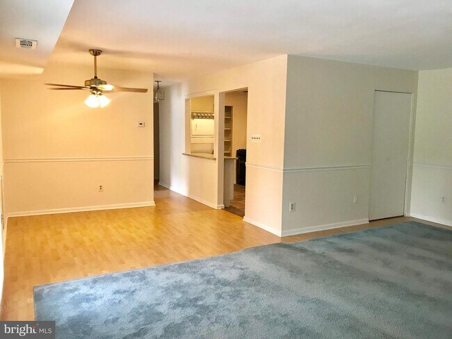 Building Photo - 12709 Gordon Blvd