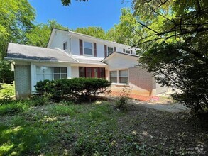 Building Photo - 3187 Plymouth Rd