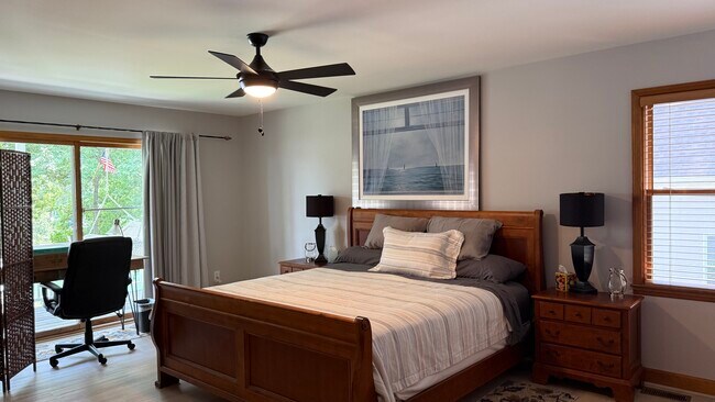 Foto del edificio - 16318 Stinson Cove Rd