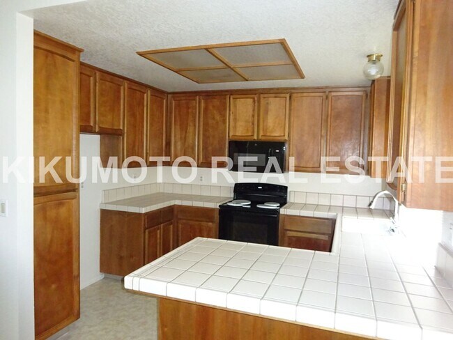 Foto del edificio - 3 Bedroom, 2 Bath, 2 Car garage in the Poc...