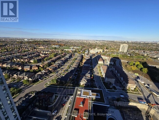 Photo du bâtiment - 5081 Hurontario St