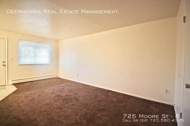 Foto del edificio - 725 Moore St
