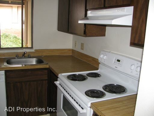 Building Photo - 3864 NW Chemult Pl