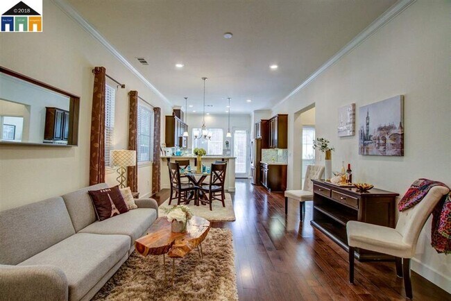 Building Photo - GORGEOUS FOUR BEDROOM NEW HOME IN MISSION ...