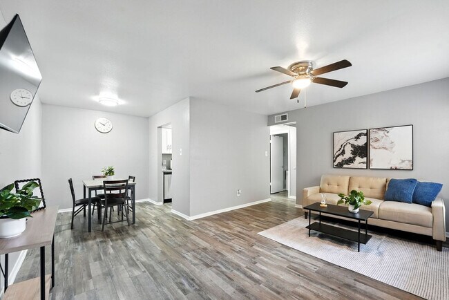 Foto del edificio - 2007 Teasley Ln