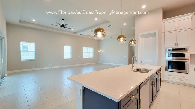 Foto del edificio - OUTSTANDING HOME IN THE ISLES AT LAKEWOOD ...