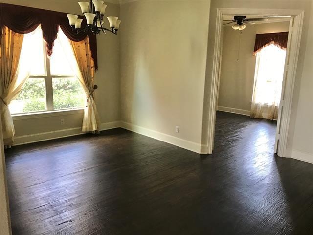 Building Photo - 408 Paluxy Dr