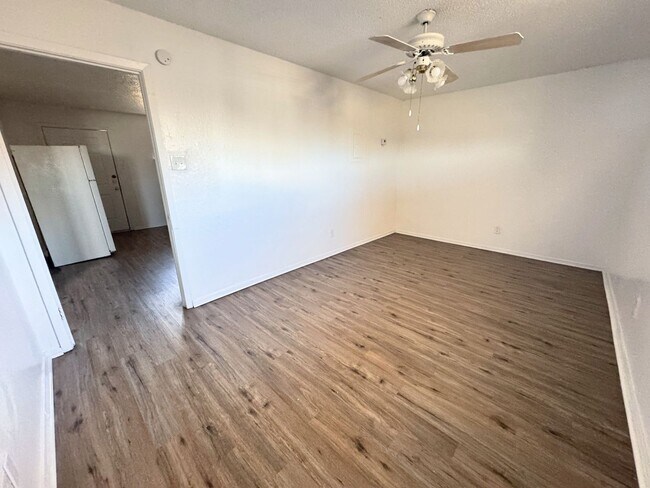 Foto del edificio - 715 N 20th St