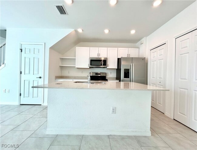 Building Photo - 14222 Oviedo Pl