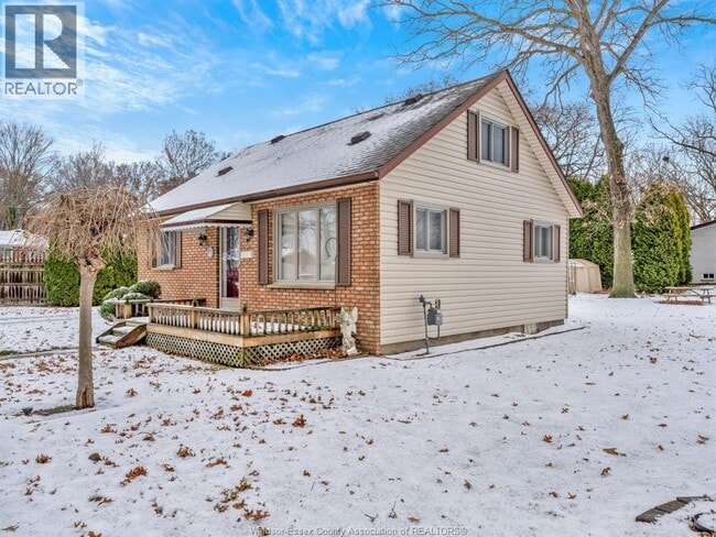 Building Photo - 1255 Mayfair Ave