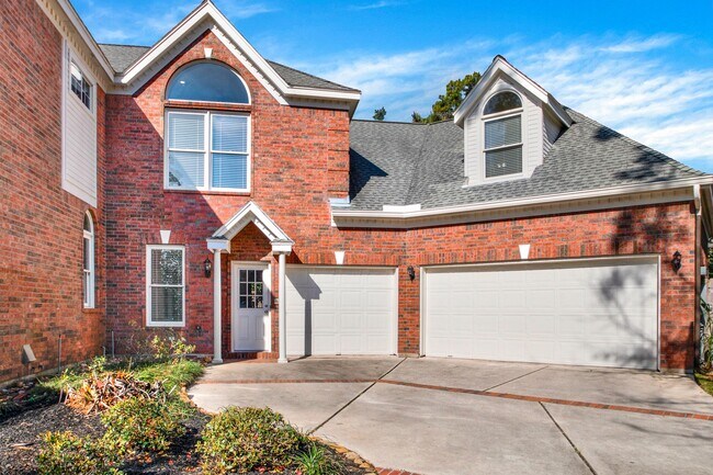 Foto del edificio - 13714 Gainesway Dr
