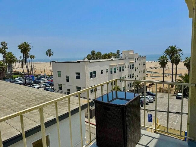 Private Balcony with Ocean Views - 1649 Appian Way