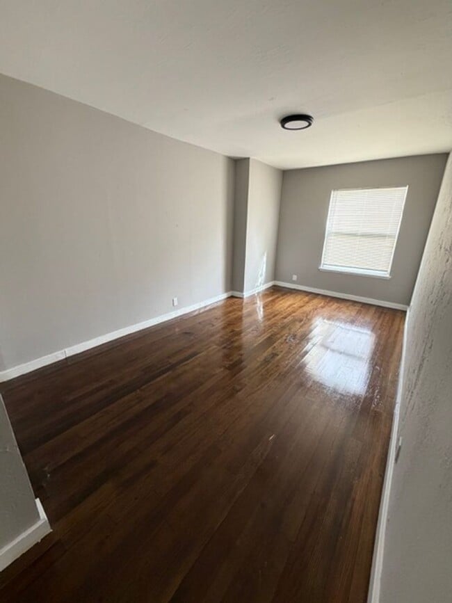 Building Photo - 781-783 17th