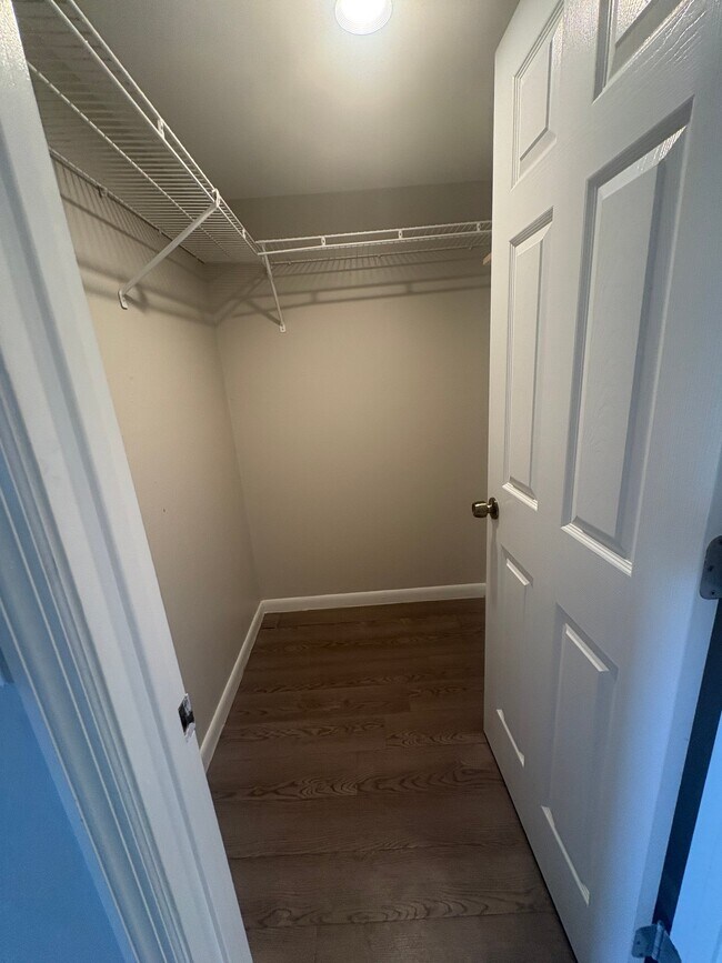 Foto del edificio - 706 SE 13th Ct