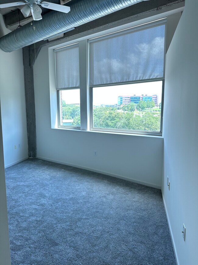 2107 Grand Blvd Unit 608, Kansas City, MO 64108 Condo for Rent in