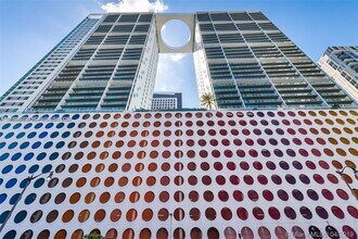 Building Photo - 500 Brickell Ave