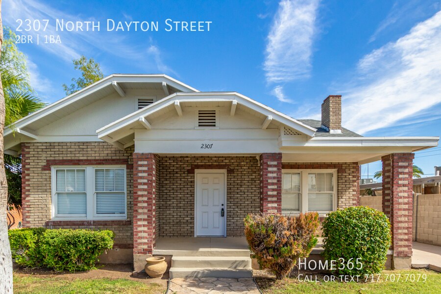 2 Bedroom Home for Rent in Coronado Histor... House Rental in Phoenix, AZ