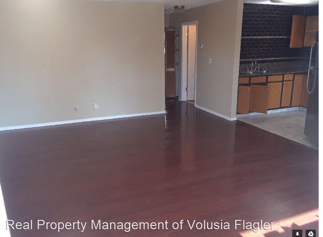 Foto del edificio - 2 br, 1 bath House - 300 #2 Riverview Blvd