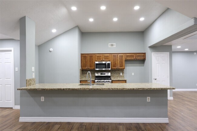 Foto del edificio - 16307 Hidden Gate Ct