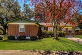 Foto principal - 8316 Frost St N