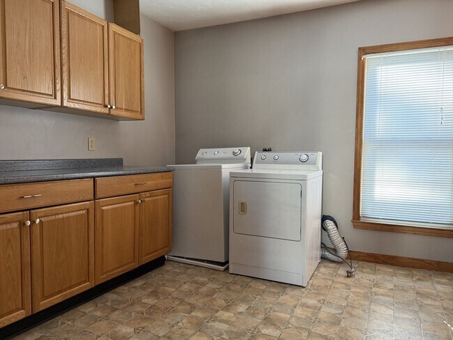 Foto del edificio - 346 Lovell St