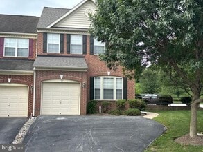 Building Photo - 155 Penns Manor Dr