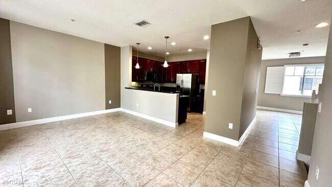 Foto del edificio - 3 br, 3.5 bath House - 3834 NW 5th Ter