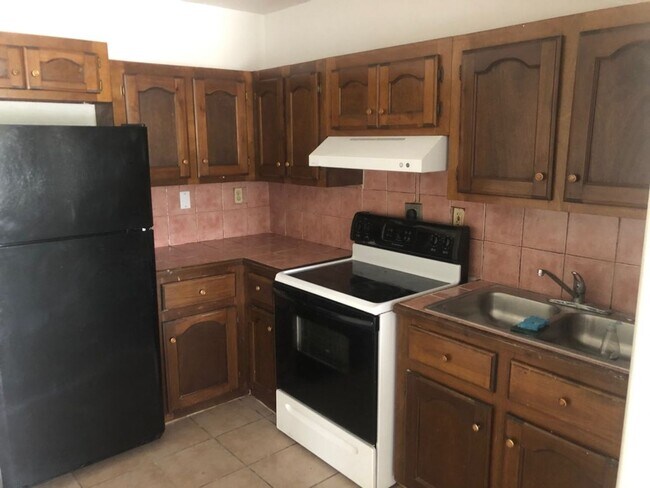 Foto del edificio - 1903 Birch St