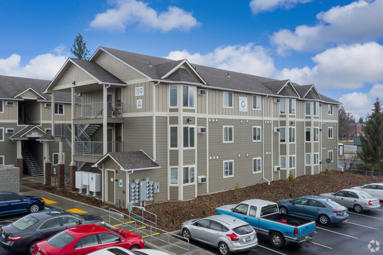 119 L St, Cheney, WA 99004 Apartments in Cheney, WA
