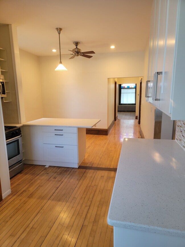 Foto del edificio - 1333 Jefferson St NE