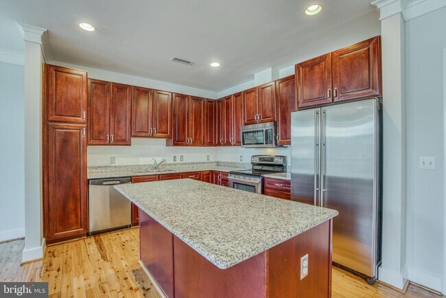 Foto del edificio - 2772 Lighthouse Point E