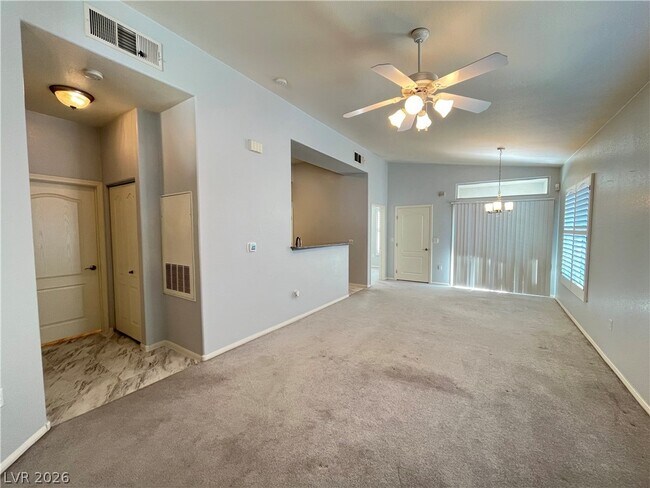 Foto del edificio - 2305 W Horizon Ridge Pkwy