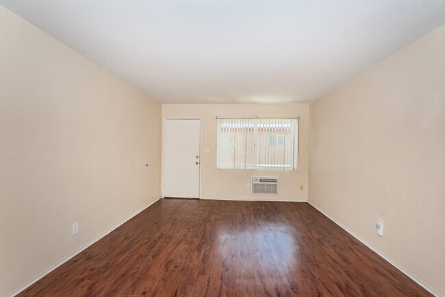 Foto del edificio - 4162 1/2 Alabama St