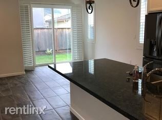 Foto del edificio - 4 br, 3 bath House - 1708 Wasabi Way