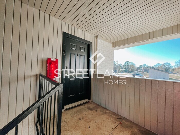 Primary Photo - Charming 2 Bedroom in Wake Village!