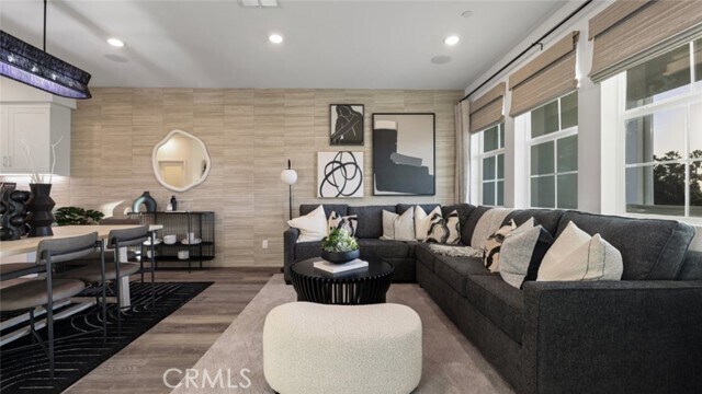 Foto principal - 1030- N Anaheim Blvd