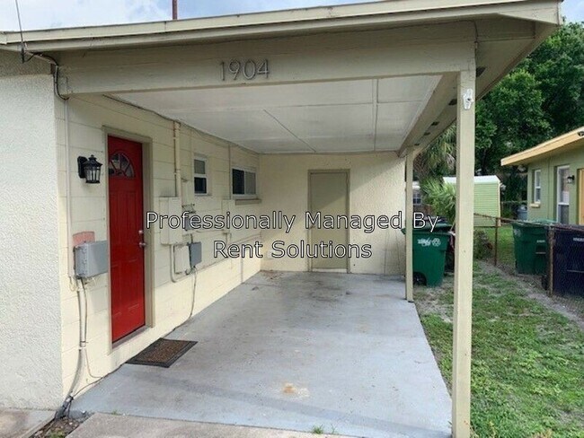 Building Photo - 1904 W Cypress St