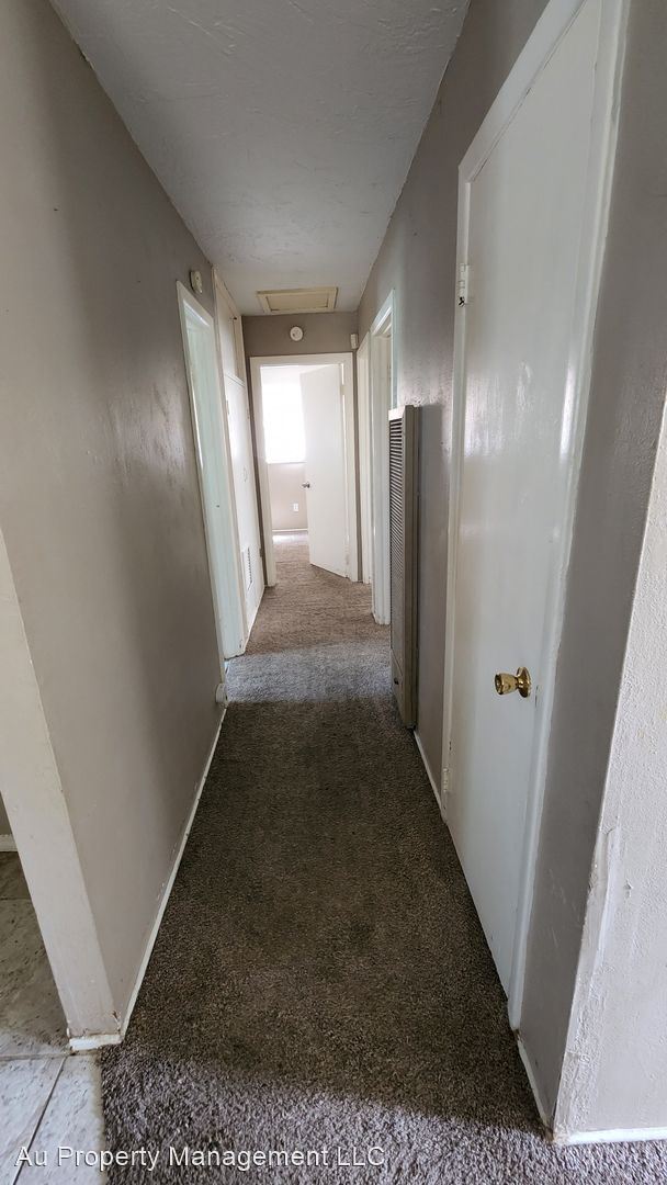 Foto del edificio - 3 br, 1 bath House - 1031 CARTER ST
