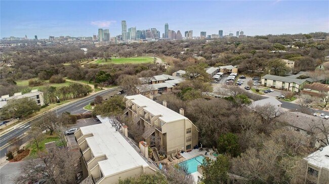 Building Photo - 1135 Barton Hills Dr