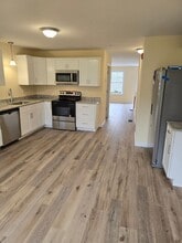 Building Photo - 2 Megway Ct