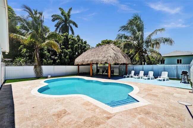 Foto del edificio - 16000 N Miami Ave