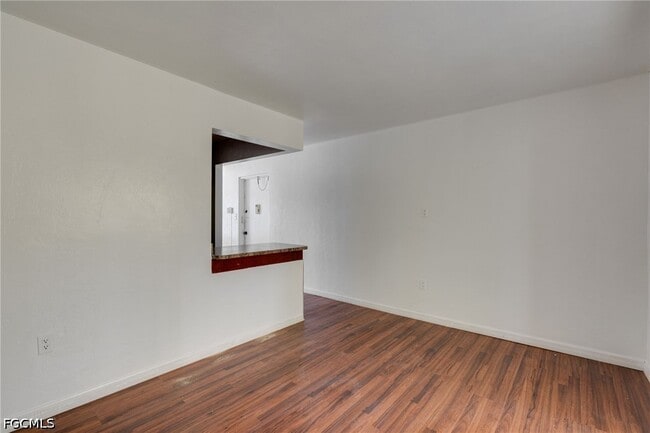 Building Photo - 2828 Jackson St