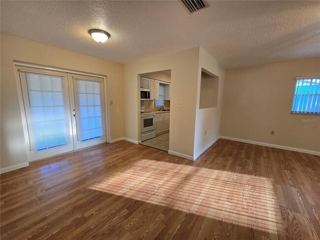 Building Photo - 413 Tennessee Ave