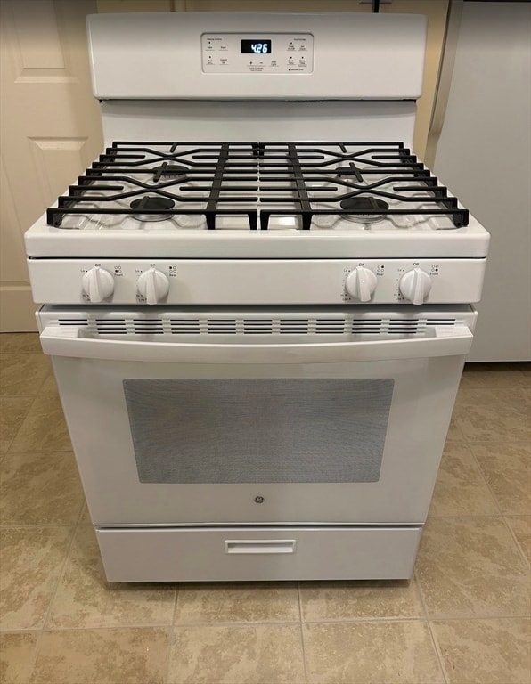 Building Photo - 23 Converse St