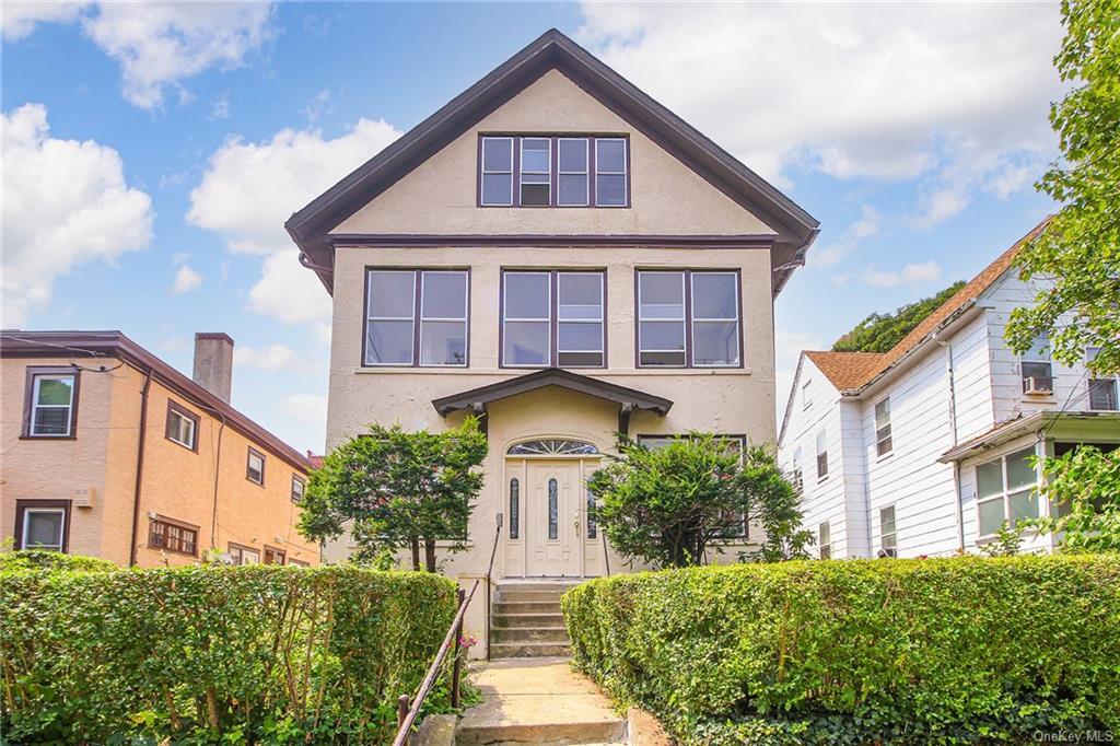 Primary Photo - 190 Hillside Ave