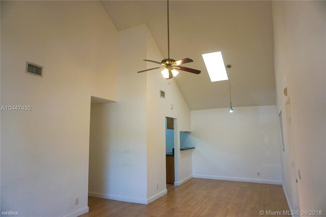Building Photo - 10441 Mahogany Key Cir