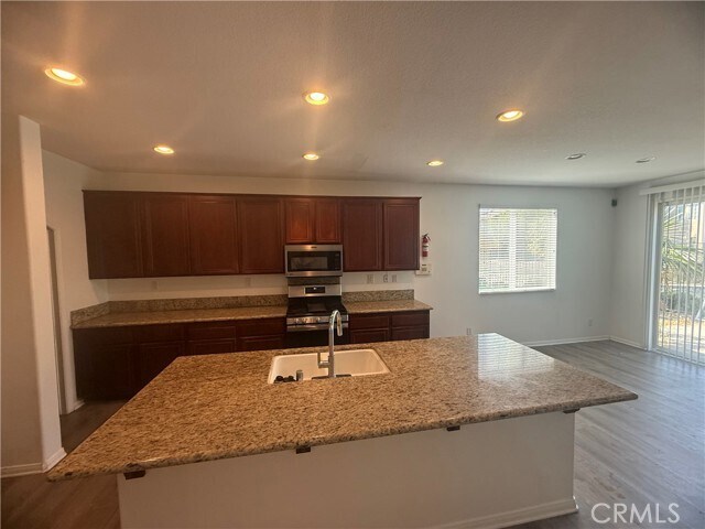 Building Photo - 1410 Butterfly Ct