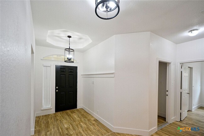 Building Photo - 2539 Fayette Dr