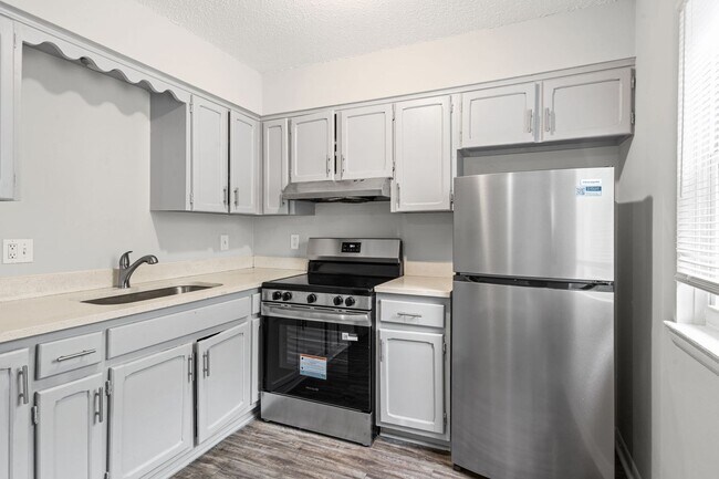 Foto del edificio - 2444 N 38th St